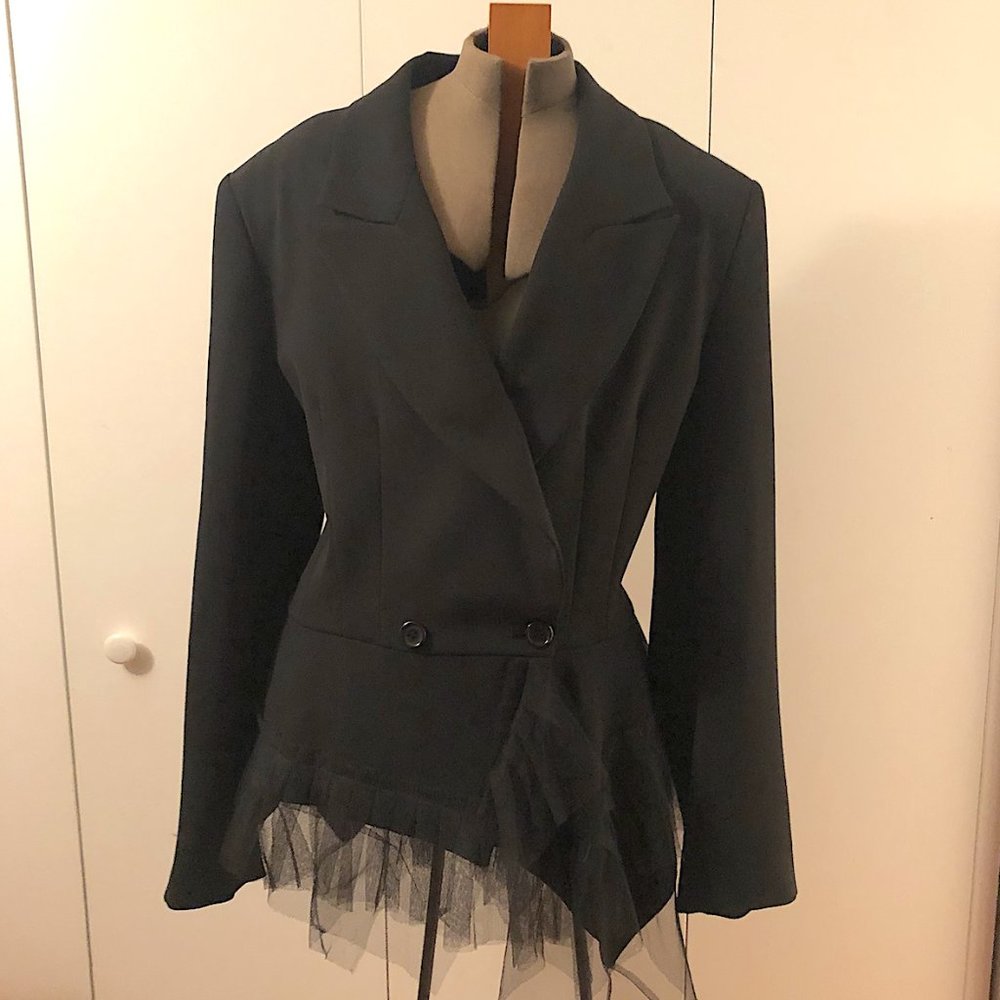 Ivan Grundahl beautiful black jacket with tool bottom never worn. - Picture 2 of 12